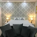 River View Apartment & Hotel