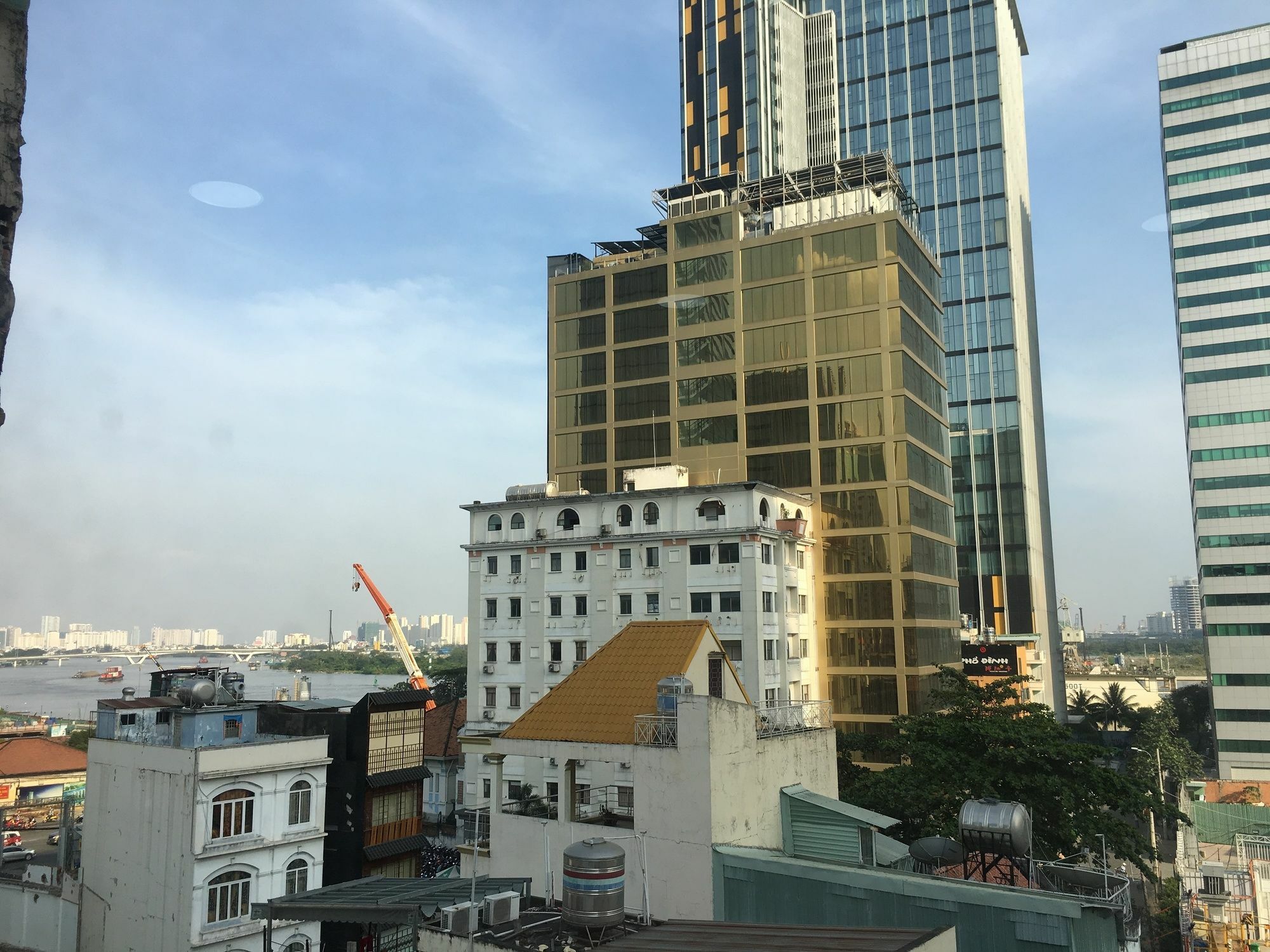 Hotel River View & Ho Chi Minh City